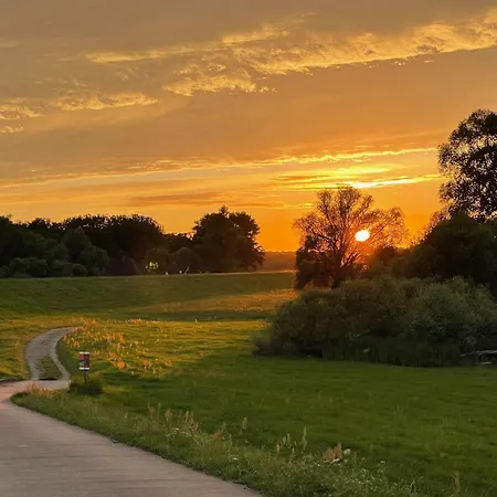 Charmantes Naturnahes Tiny House 